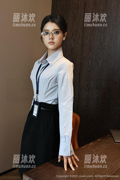 秀人网 - 梦然同学的图册，难道每个女孩都能美成这样？求分享护肤秘籍！