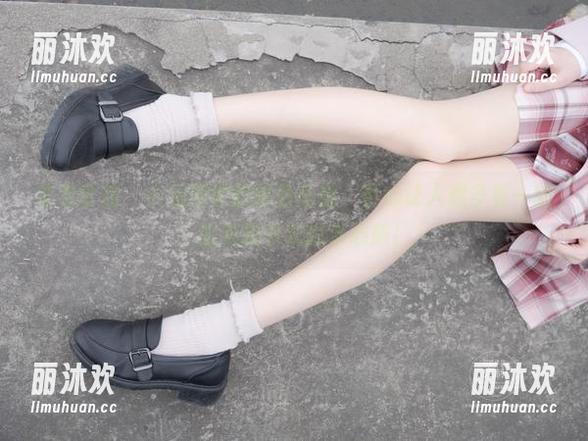 紧急企划-小恩 紧急企划 - 小恩同学的粉色私拍,真心让人想多看一眼,图包戳中我的小心脏!