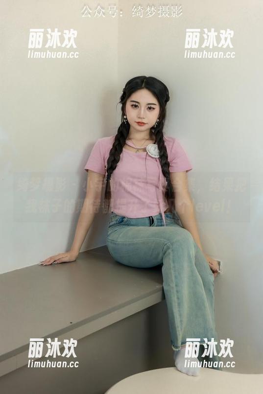 绮梦摄影 - 小宇的棉袜写真合集，结果把我袜子的期待都提升了好几个level！