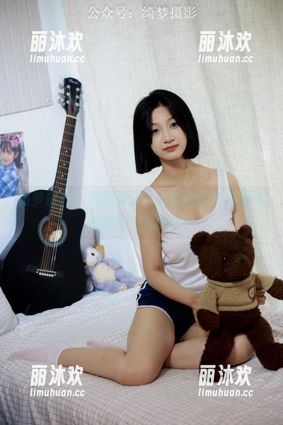绮梦摄影 - 原图来了，小艺的白色好像透着点不一样的呢？