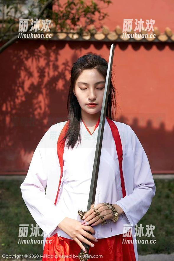 蜜桃社 - 女神降临，小魔女lily的作品集，带你飞往美好的坑内！
