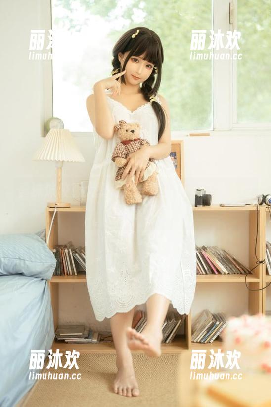 蠢沫沫校服大揭秘！合集更新，这状态也太会穿了吧
