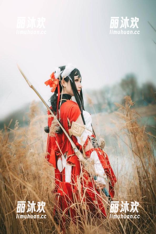 许多鱼鱼鱼的初音未来赛车写真合集，咳，谁允许我想象太多的？