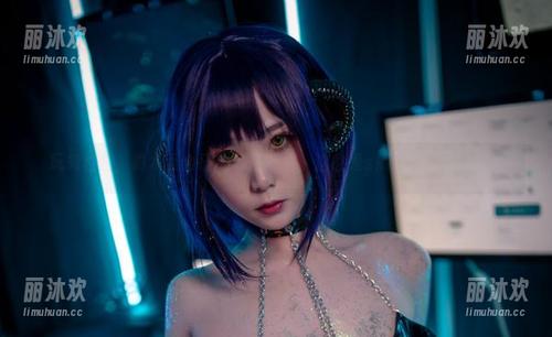 玩转校园，青水百合子的私拍图包：这也是skill提升的一种吧