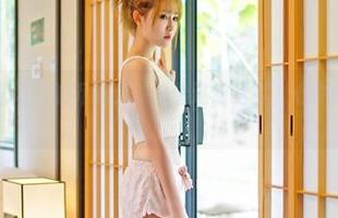 青豆客 - 油光闪闪的乔恩夕，看看这组写真，心中默念“好奇”。