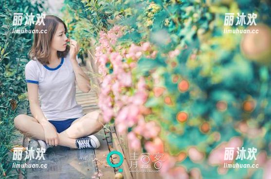 青豆客 - 原图欣赏一下，莫雅淇的夏天只想给我一种无尽的想象，太好养眼了。